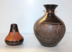 Small Pottery Vase Marked Yazzle Dine Pottery Vase