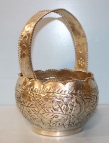 Large Silver tone Metal Basket
