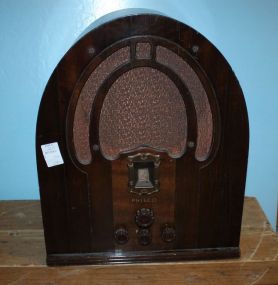 Vintage Philco Radio