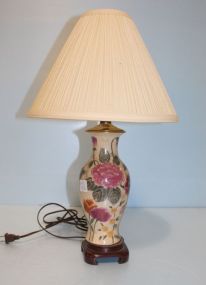 Porcelain Flower Designed Lamp