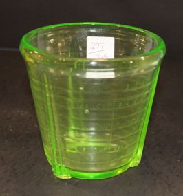 Green Depression Two Cup Measuring Cup