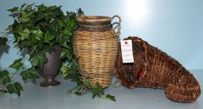 Decorative Cornicopia, Footed Vase, Vase