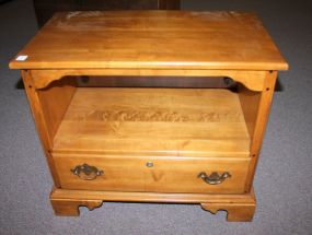 Ethan Allen One Drawer Stand 29