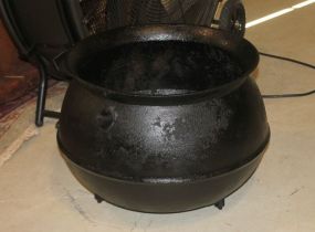 Large Cast Iron Washpot One handle is broken; 18