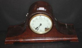 New Haven Mantel Clock with key