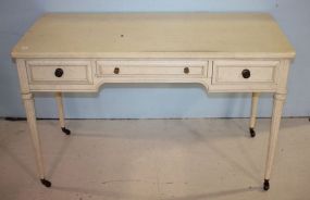 Hickory Furniture Server Matches lot #311; 47