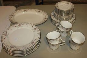 Noritake Adagio China Consisting of Six Dinner Plates, 6 Salad Plates, 6 Bread/Butter, 6 Saucers, 6 Cups