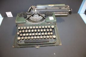 Vintage Royal Typewriter