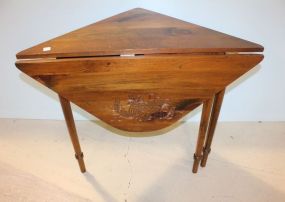 Corner Drop Leaf Table with Gate Leg