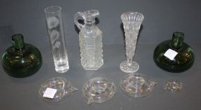 8 pieces of various glass vases