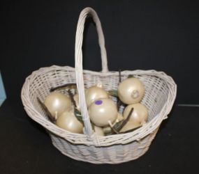 Wicker Basket with Apples basket