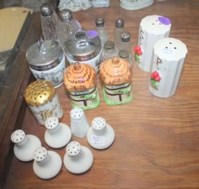Collection of Shakers Shakers