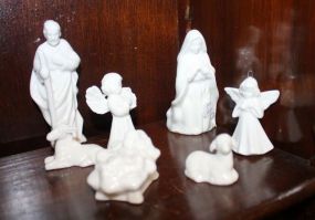 Seven Piece Miniature Nativity Set 2