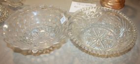 2 Pieces of Press Glass Footed glass fruit bowl, fruit bowl.