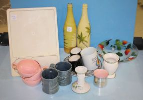 Box Lot Box lot of miscellaneous mugs, cups, plastic tray, painted bottles