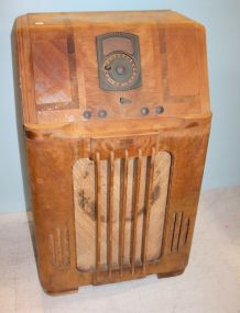 1940's Philco Radio 27