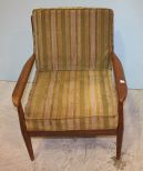 Vintage Arm Chair With Cushions 25