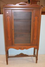 1940 Walnut Veneer China Cabinet 34