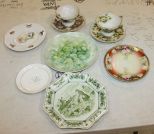 Lot of Cups and Saucers Lot of cups and saucers