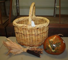 Large Basket with Handpainted Gourd with Duck 12