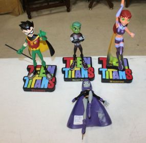Group of Four Action Figures Titans, Robin, Beast Boy, Starfire, Girl, 8