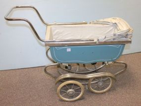 Vintage Doll Buggy 23