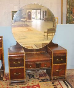 1940s Dressing Table with Round Mirror Matches previous lot, 50