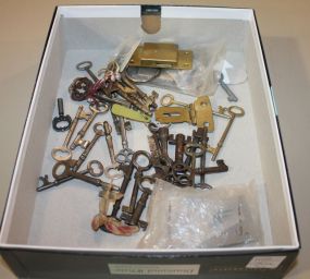 Box Lot keys and locks