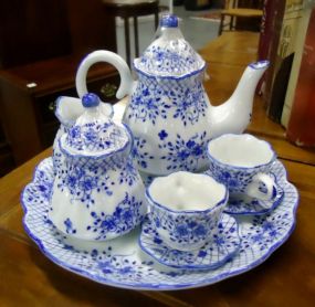 Child's Blue and White Porcelain 8 Piece Tea Set