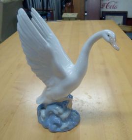 Handmade NAO Swan