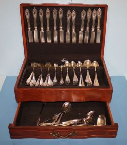 Chest of Rogers Brothers Silverplate Flatware