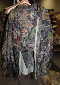 Apex Mossy Oak Button Up with Pants Button Up (extra large), Pants (large), Obsession pattern.