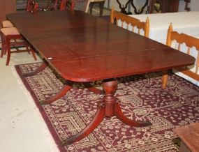 Mahogany Dinning Table with 3 leaves, 30