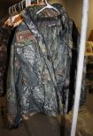 Heavy Mossy Oak Apex Jacket and Mossy Oak Pants Jacket (extra large), Pants (large), Obsession pattern.