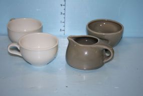 Four Russell Wright Pottery Pieces