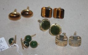 Four Pairs of Men's Vintage Cuff Links and Two Pairs of Jade Shirt Studs