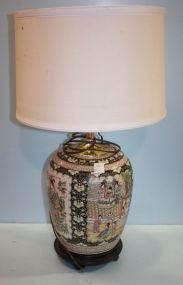 Porcelain Bulbous Shaped Lamp in Oriental Motif