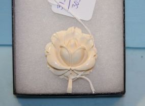 bone or Ivory Flower Pendant