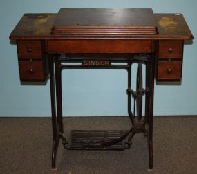 Singer Sewing Machine in Cabinet