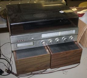 JC Penny Stereo w/Two Speakers