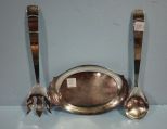 Silverplate International Silverplate oval tray marked IS 9 1/4