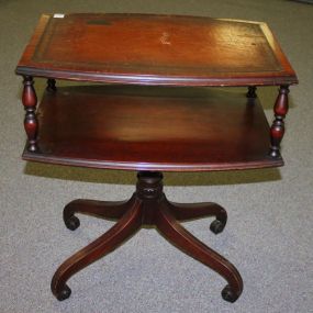 20th Century Duncan Phyfe Style Parlor Table