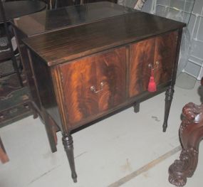 20th Century Mahogany Sheraton Style Server