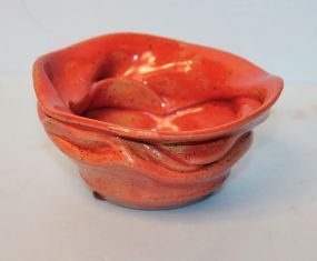 Coral Color Pottery Bowl