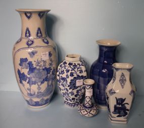 Five Blue and White Porcelain Pieces