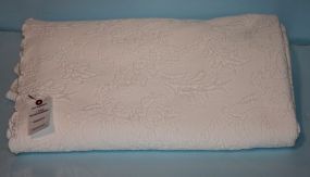 White Floral Stitch Quilted Comforter