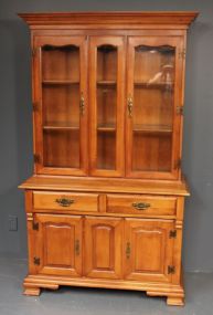 Early American Style Maple Hutch