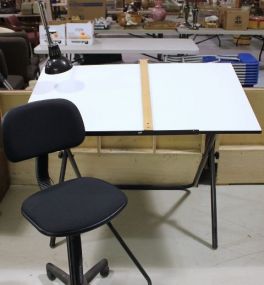 Drafting Table with Lamp Description