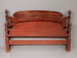 Mid 20th Century Mahogany Pineapple Post Bed