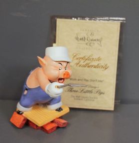 Walt Disney Classic Collection figurine of Three Little Pigs 